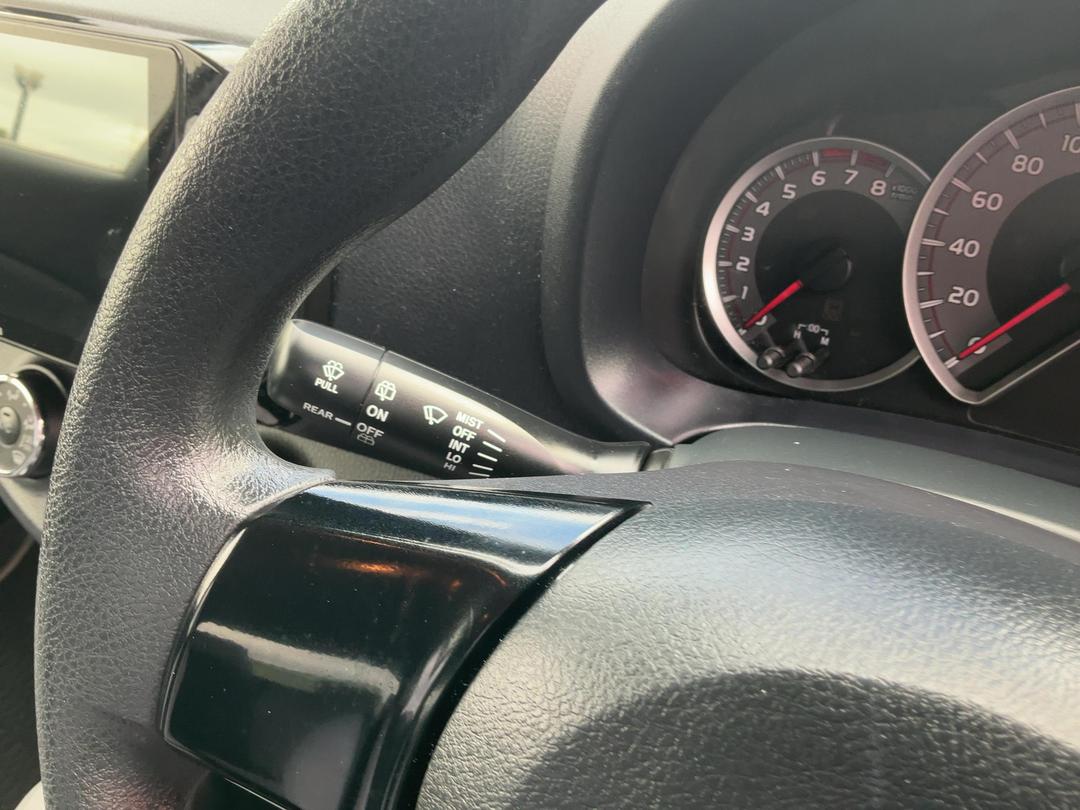 Photo '28' of Toyota Vitz