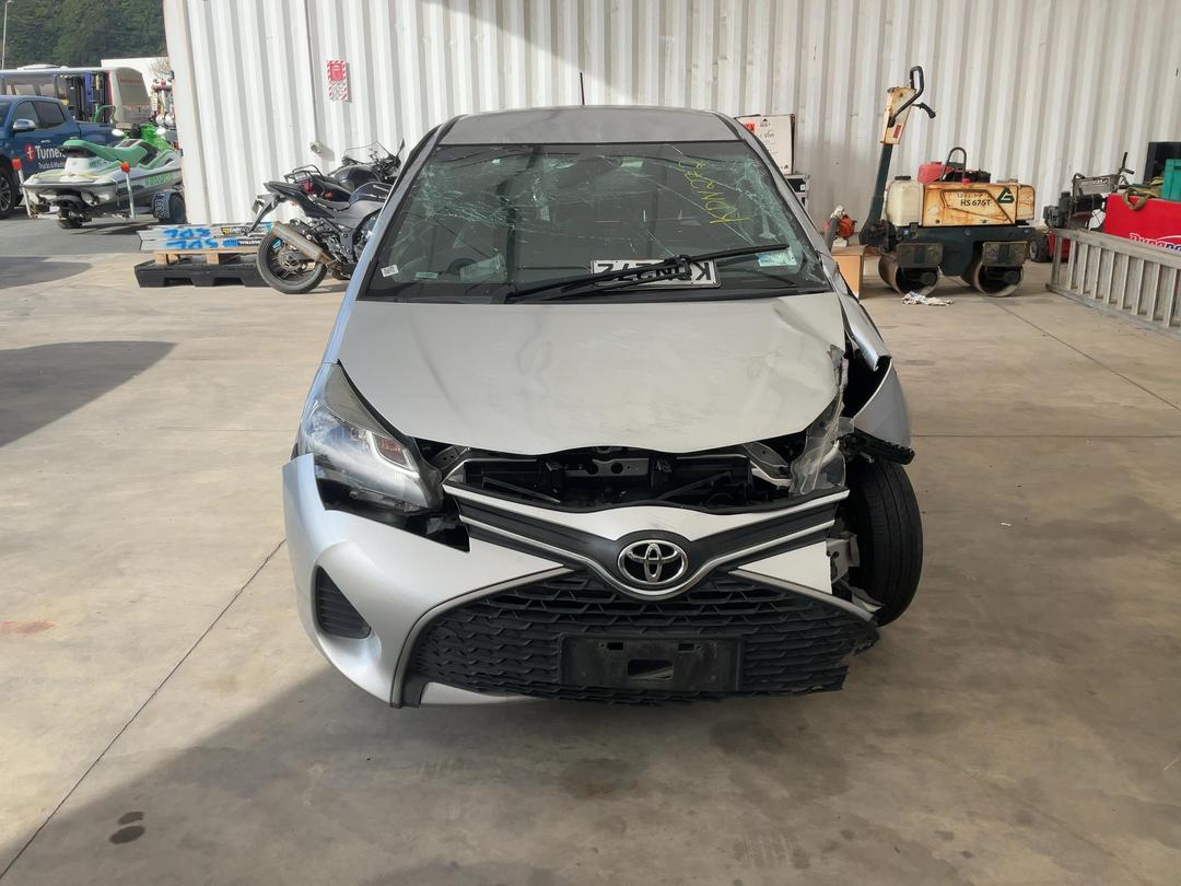 Photo '2' of Toyota Yaris GX