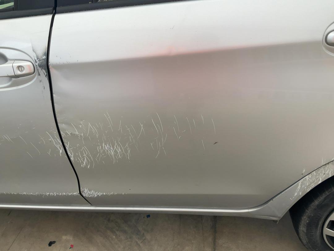 Photo '16' of Toyota Yaris GX