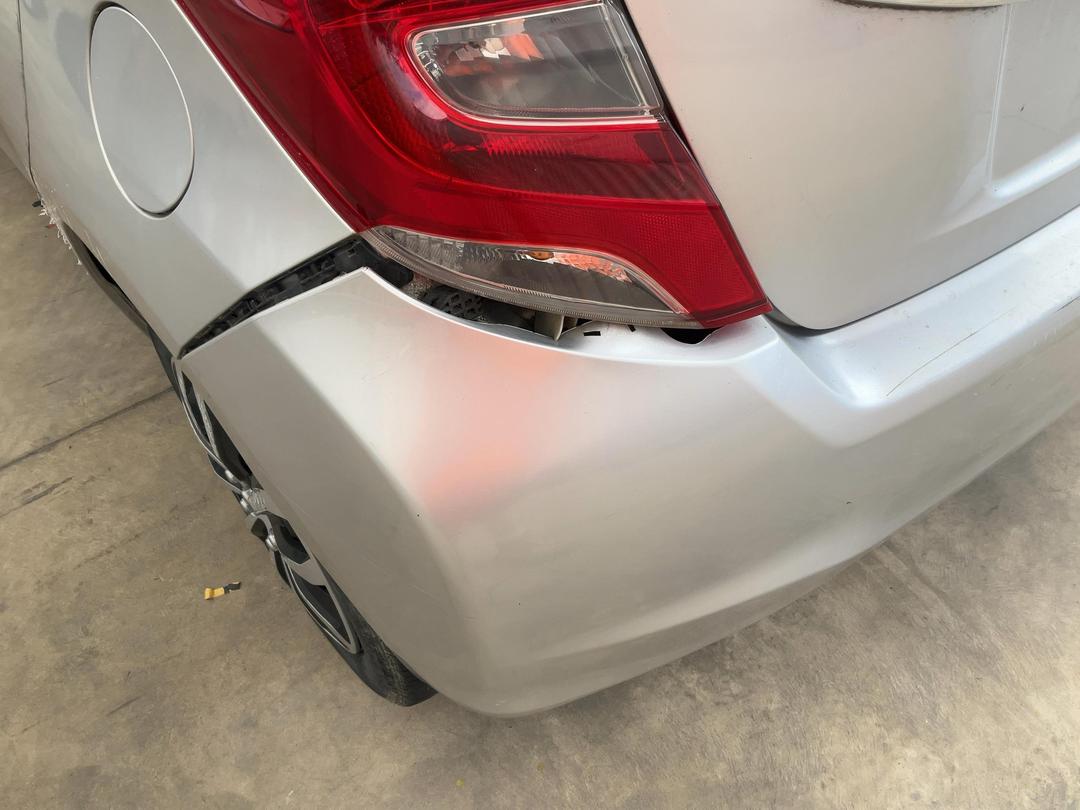 Photo '18' of Toyota Yaris GX