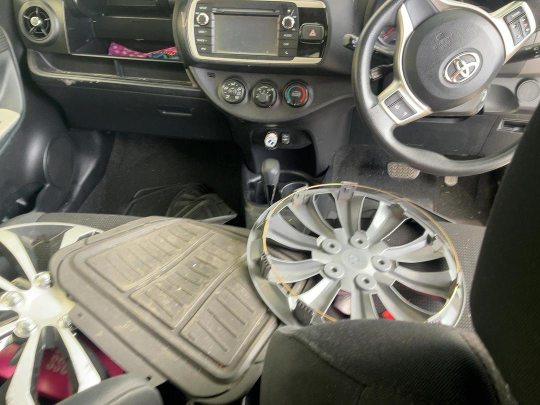 Photo '25' of Toyota Yaris GX