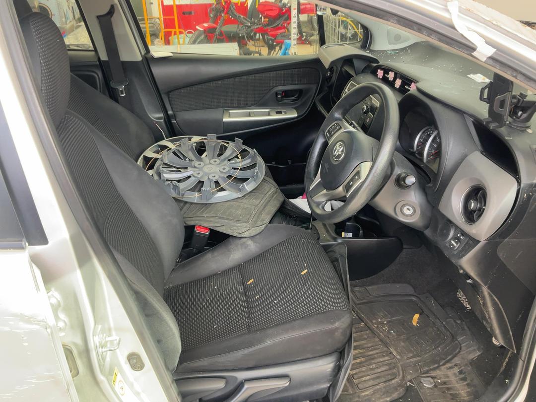 Photo '27' of Toyota Yaris GX