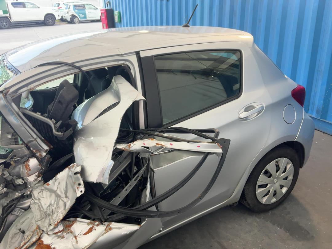 Photo '8' of Toyota Yaris GX