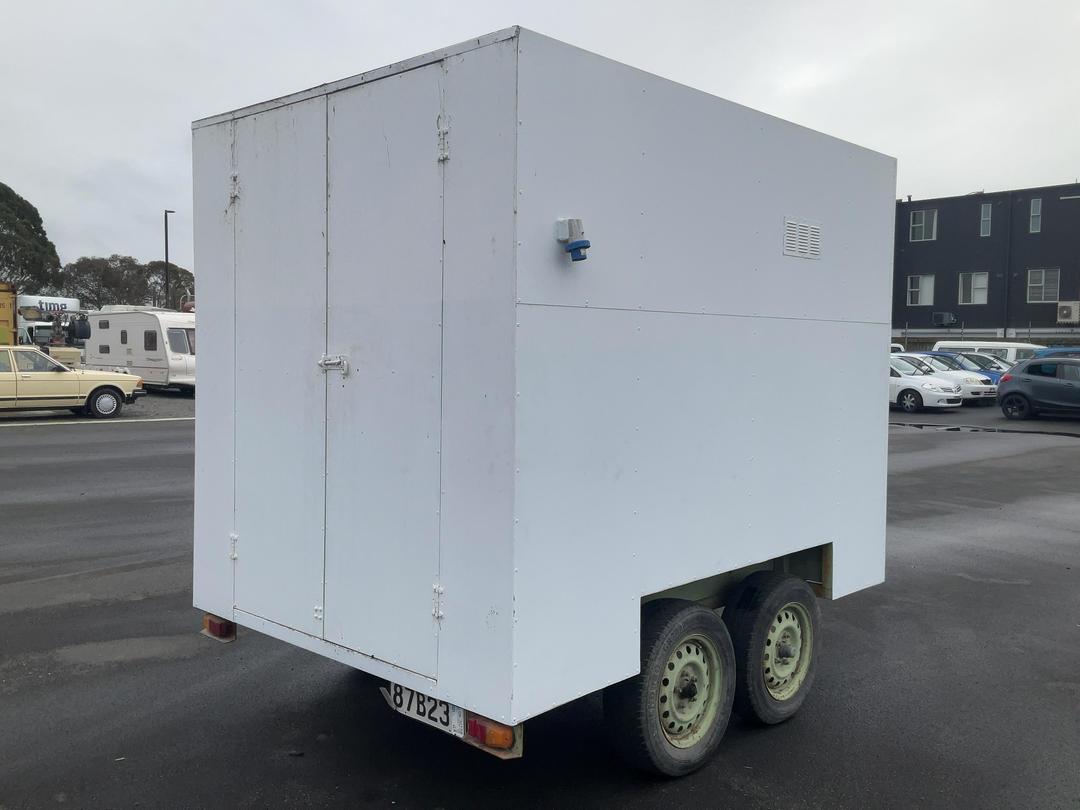Photo '4' of TRAILER HOMEBUILT Box Body - Tandem