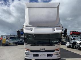 Photo '36' of UD Trucks PK17280 Box Body