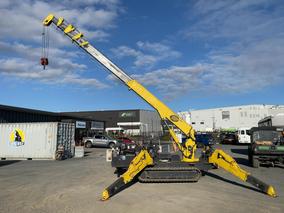 Photo '11' of Unic URW376 C2A Crane