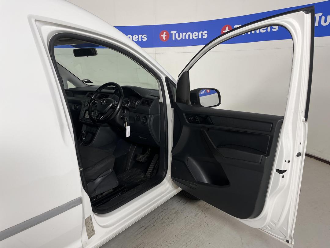 Photo '15' of Volkswagen Caddy