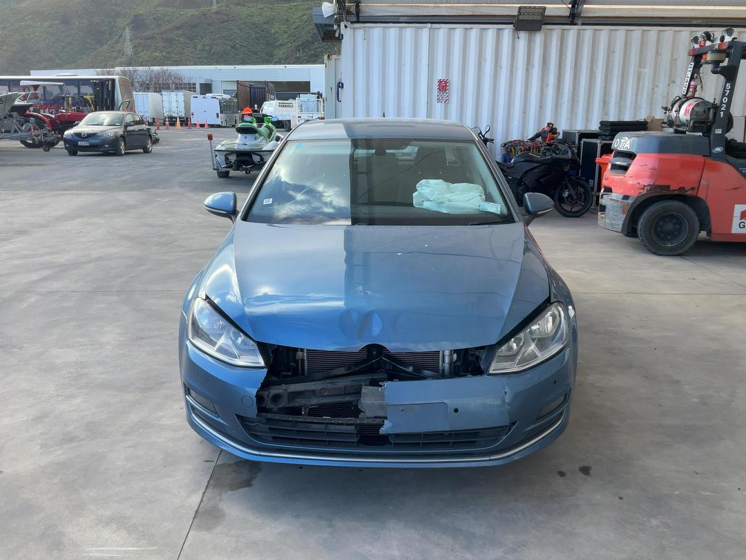 Photo '2' of Volkswagen Golf TSI Highline Photo '2' of Volkswagen Golf TSI Highline