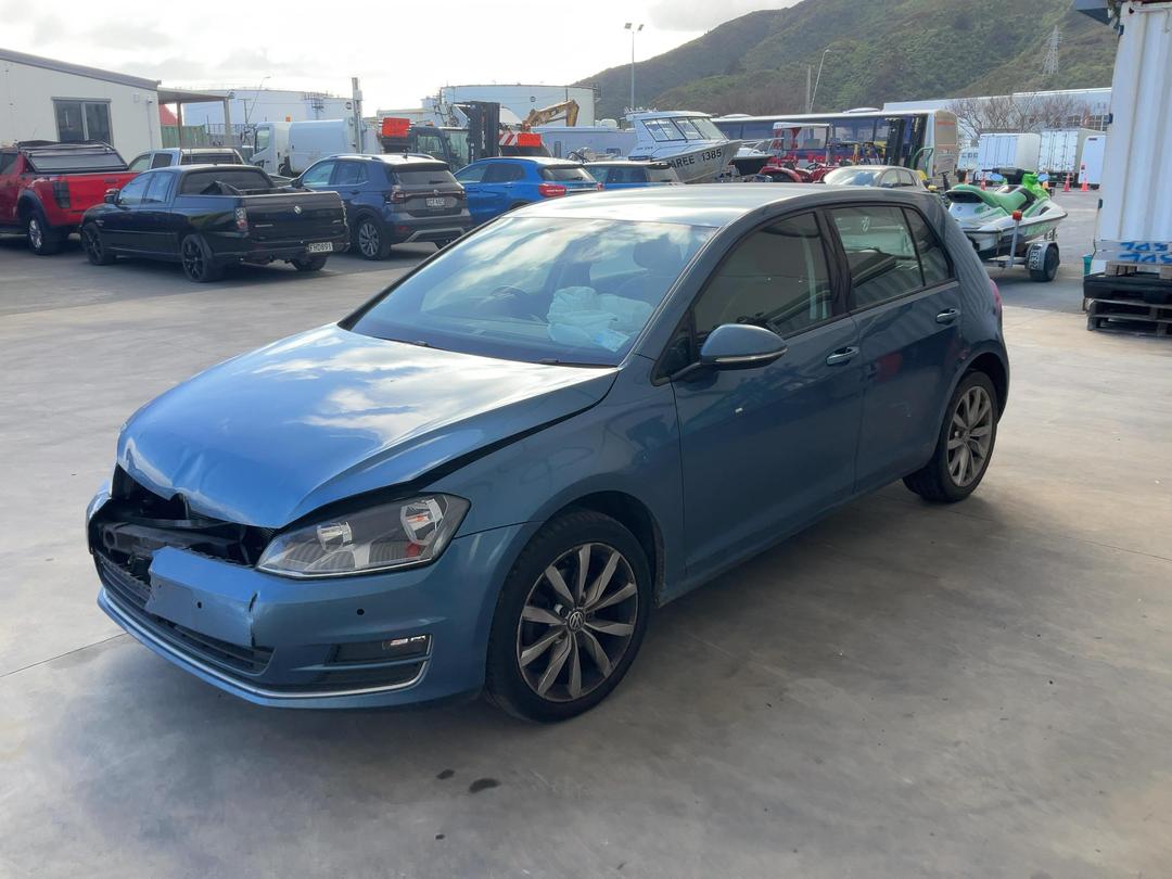 Photo '3' of Volkswagen Golf TSI Highline Photo '3' of Volkswagen Golf TSI Highline