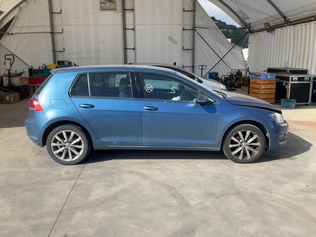 Photo '8' of Volkswagen Golf TSI Highline Photo '8' of Volkswagen Golf TSI Highline