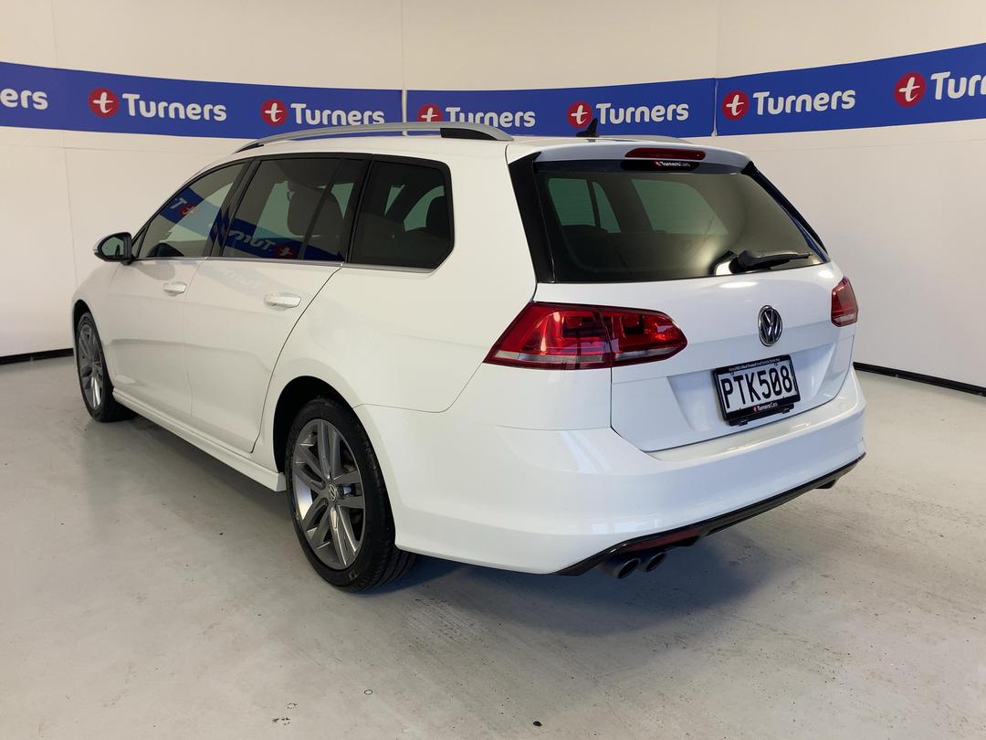 Photo '5' of Volkswagen Golf