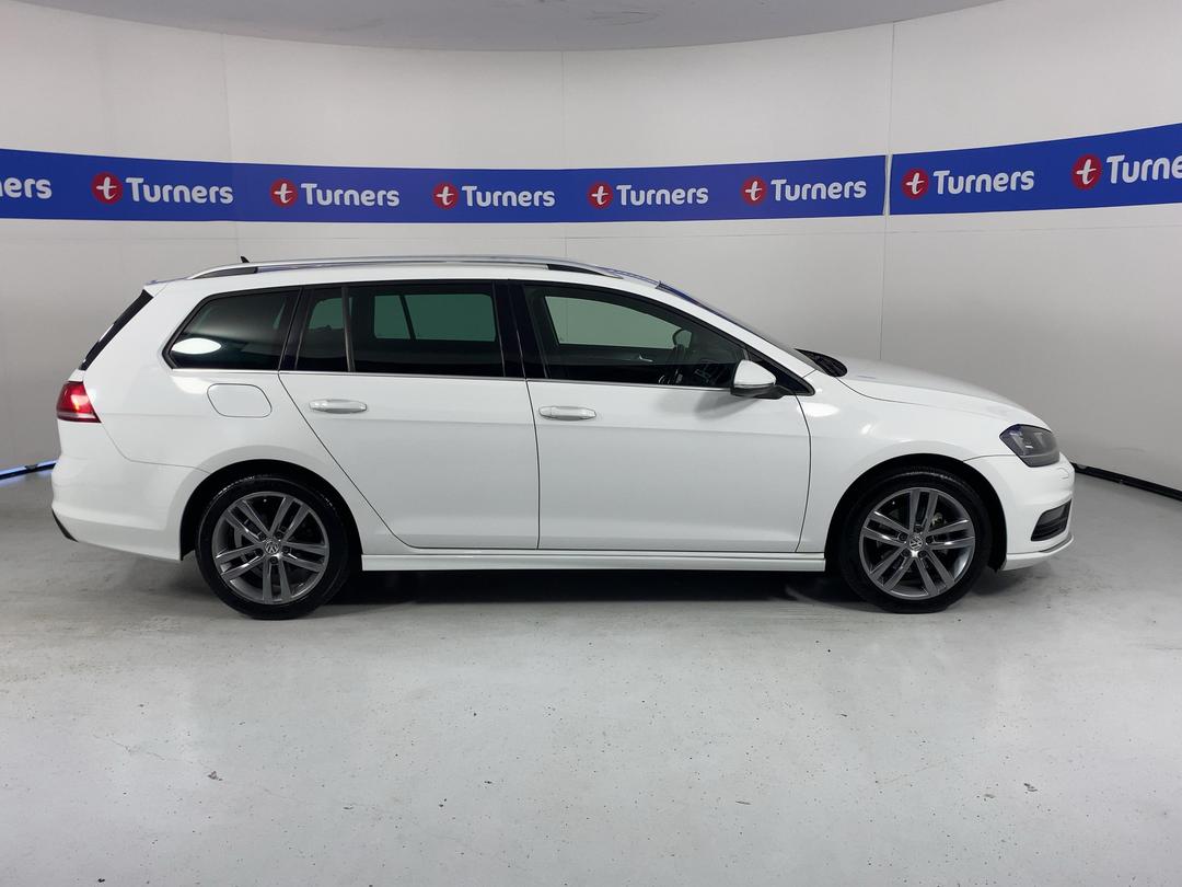 Photo '23' of Volkswagen Golf
