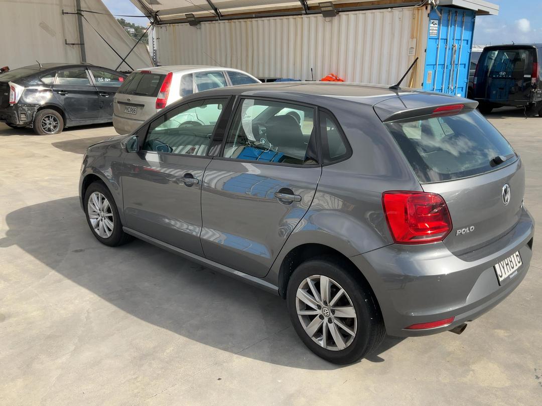 Photo '6' of Volkswagen Polo TSI 66KW CL Photo '6' of Volkswagen Polo TSI 66KW CL