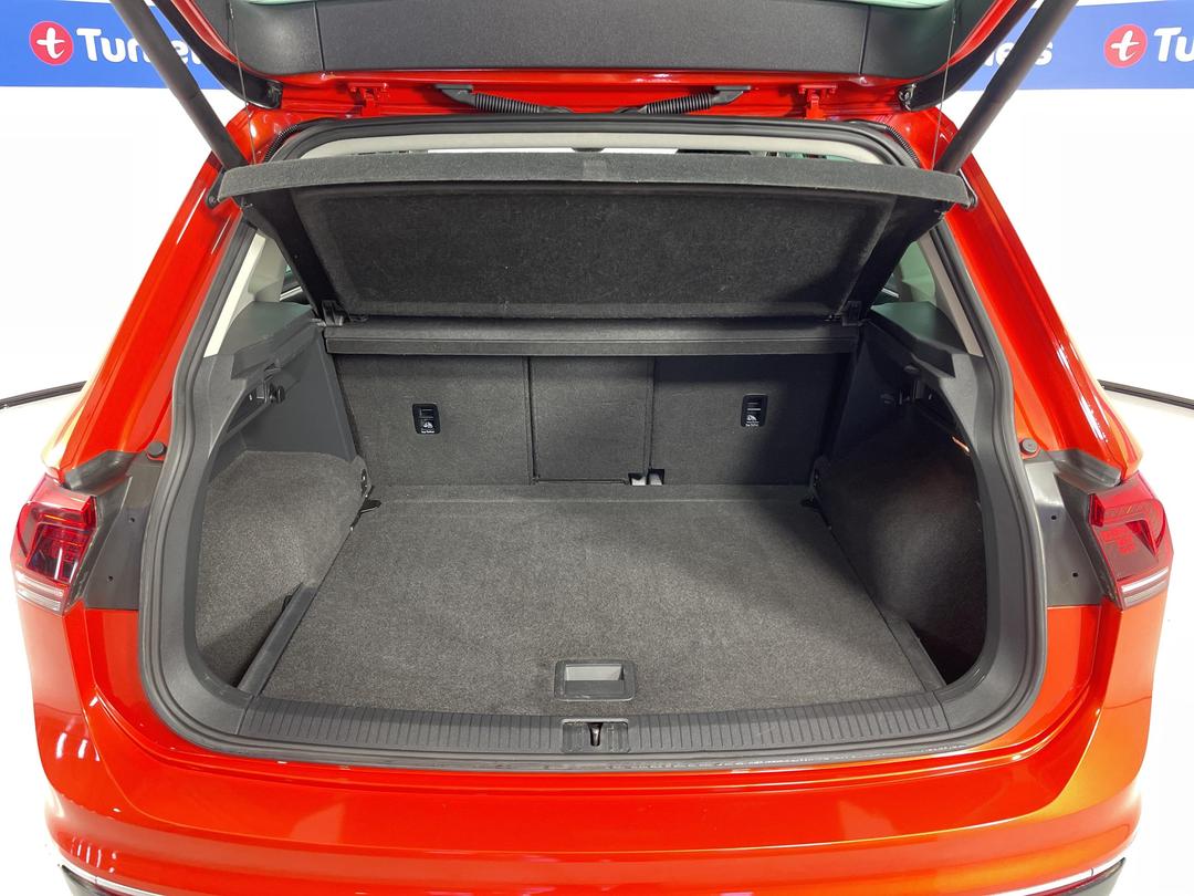 Photo '14' of Volkswagen Tiguan