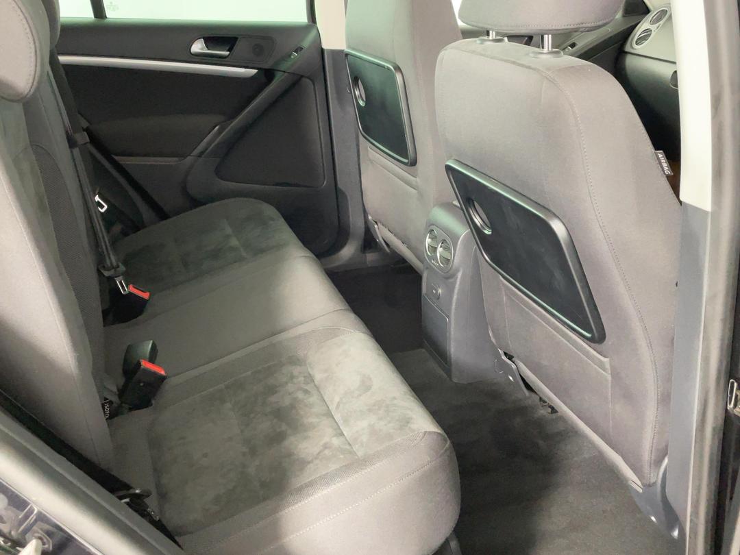 Photo '20' of Volkswagen Tiguan