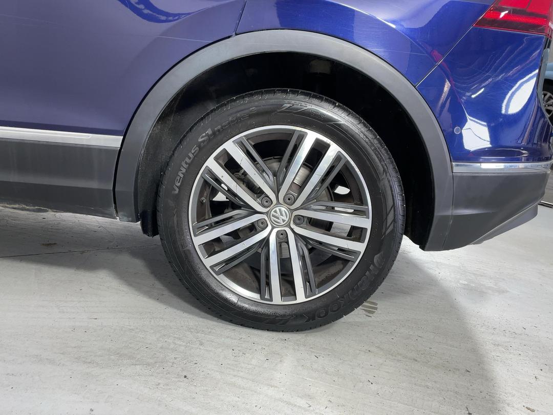 Photo '11' of Volkswagen Tiguan