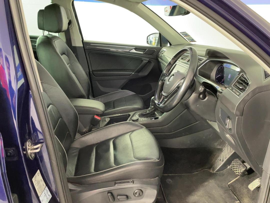 Photo '16' of Volkswagen Tiguan