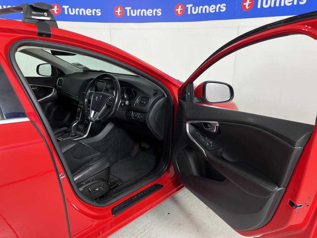 Photo '15' of Volvo V40