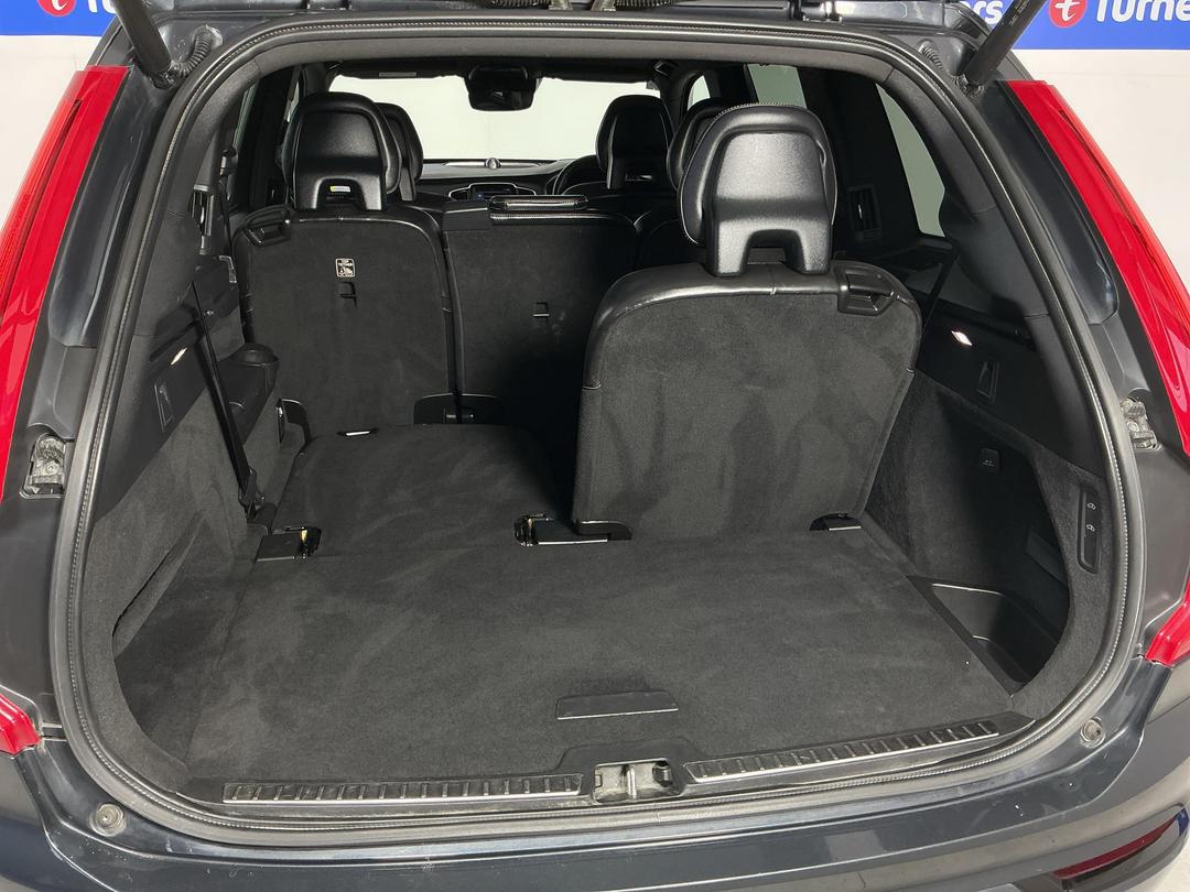 Photo '14' of Volvo XC90