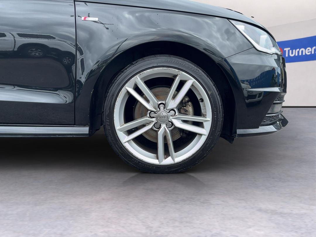 Photo '9' of Audi A1
