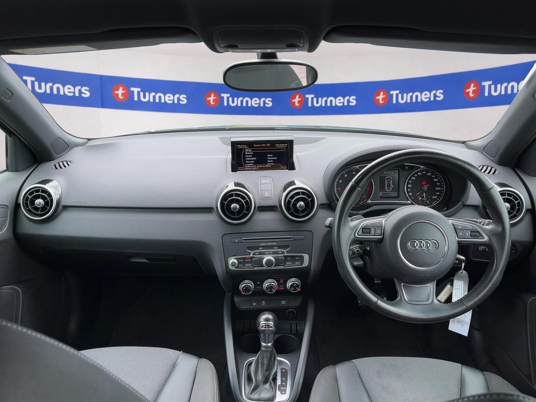 Photo '17' of Audi A1