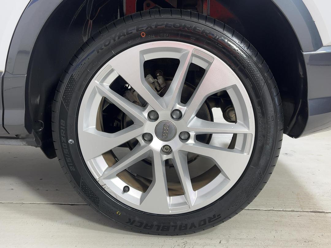 Photo '11' of Audi Q2