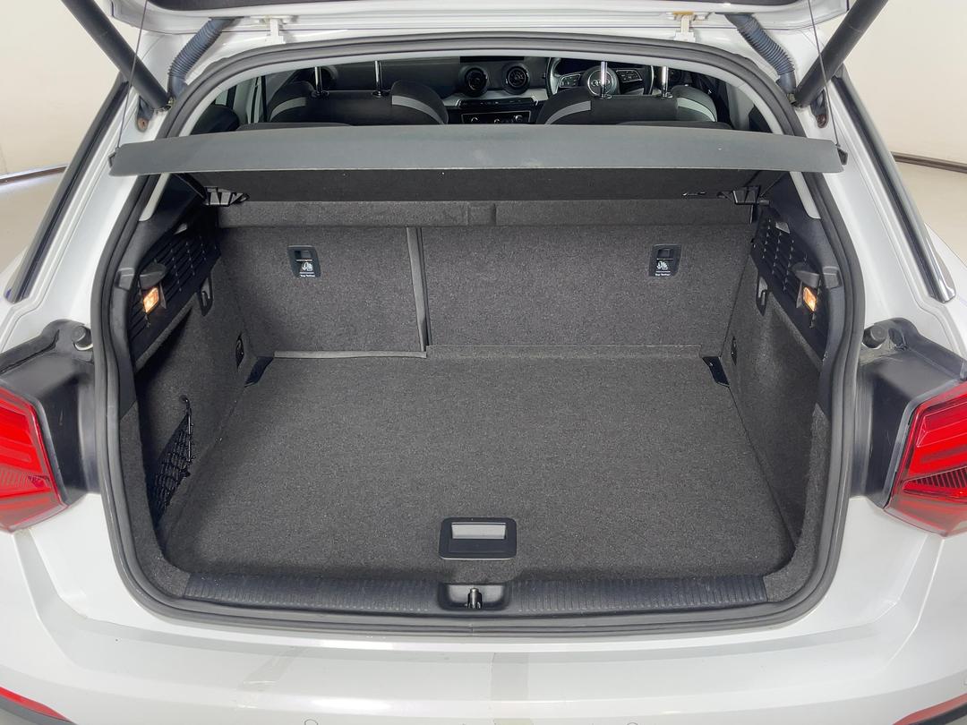 Photo '14' of Audi Q2