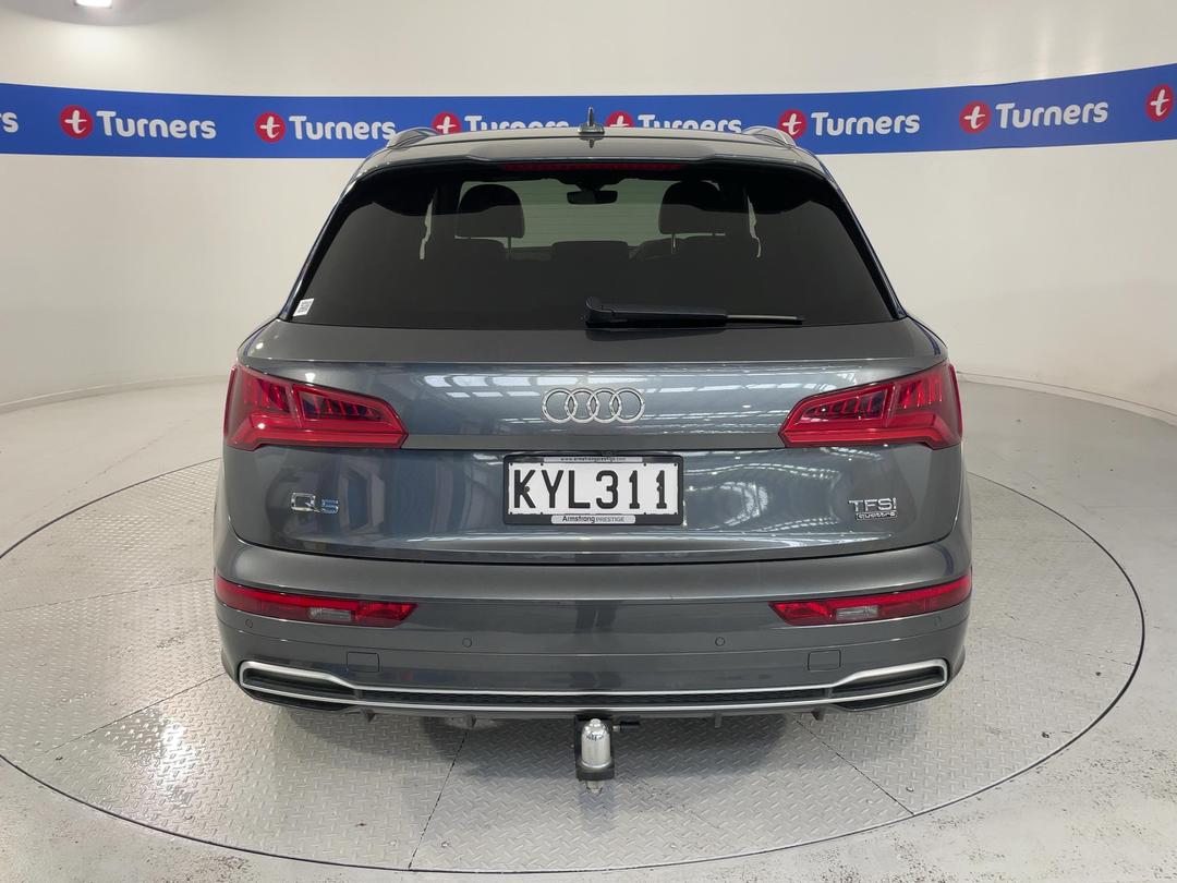 Photo '6' of Audi Q5