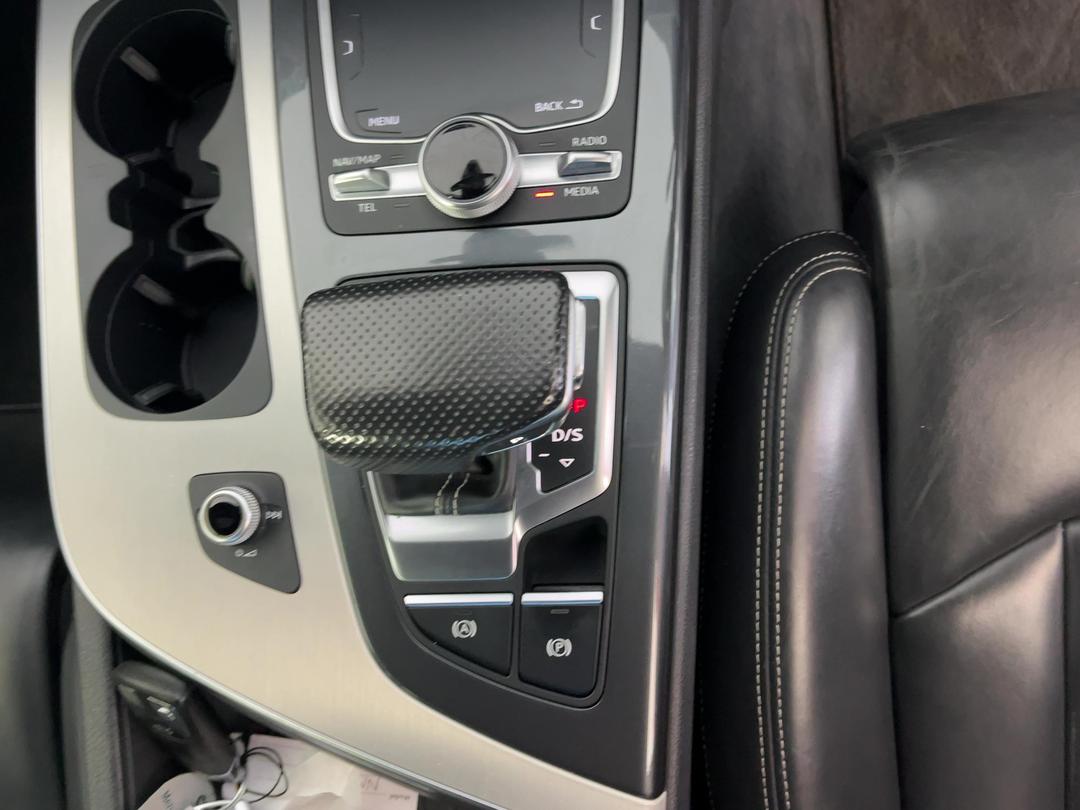 Photo '18' of Audi Q7