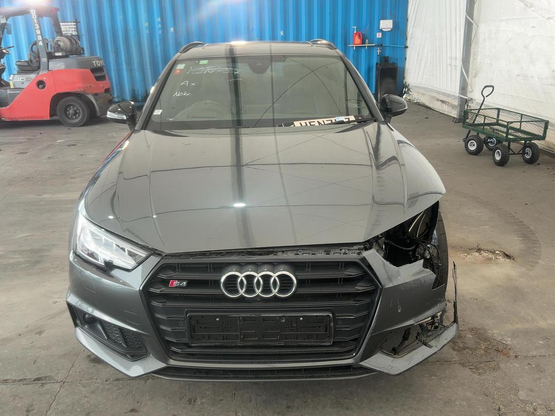 Photo '2' of Audi S4 S4 Avant 3.0 Tfsi Q