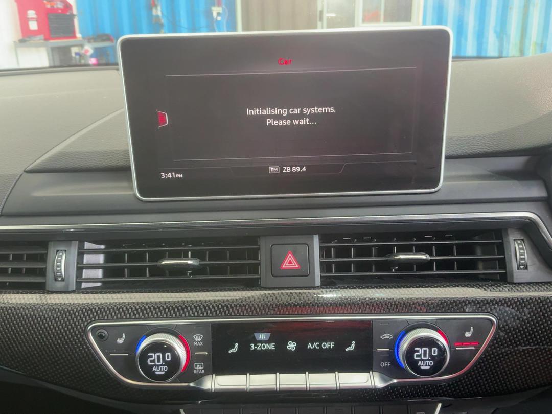 Photo '8' of Audi S4 S4 Avant 3.0 Tfsi Q