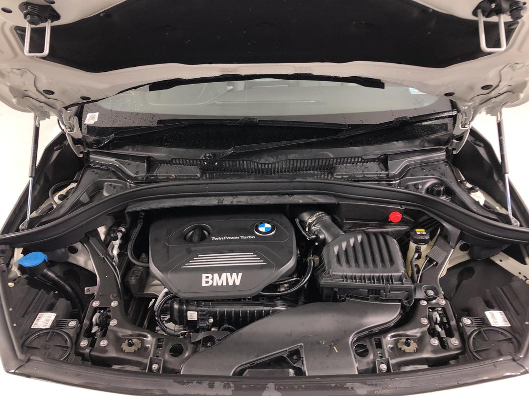 Photo '13' of BMW 2 Series