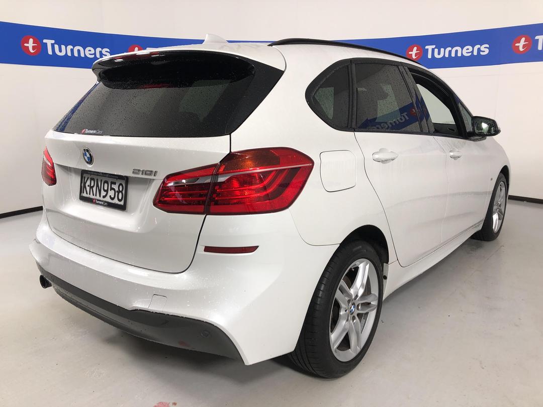 Photo '7' of BMW 2 Series