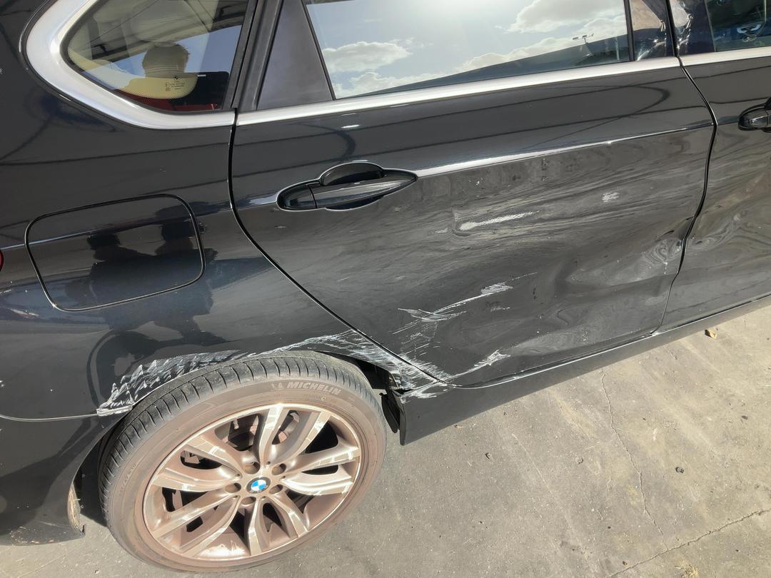 Photo '13' of BMW 2 Series 220I