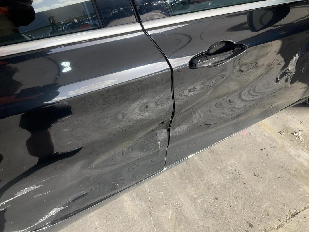 Photo '14' of BMW 2 Series 220I