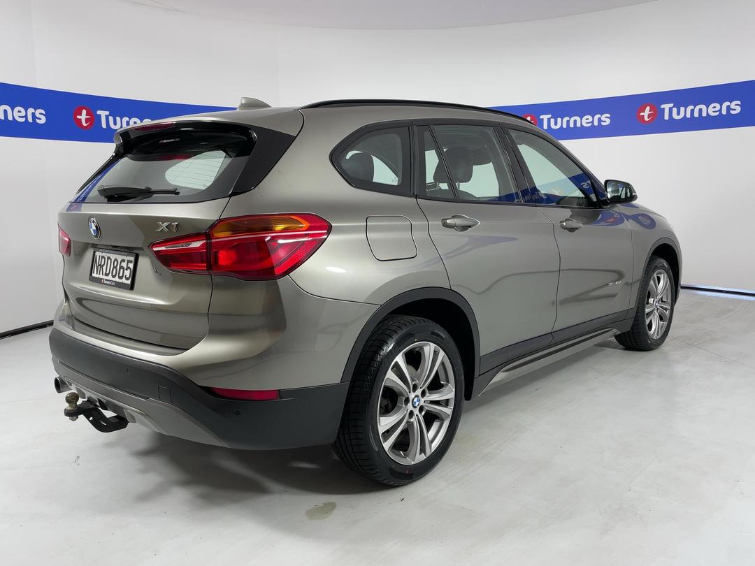 Photo '7' of BMW X1
