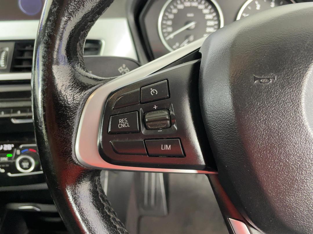Photo '23' of BMW X1