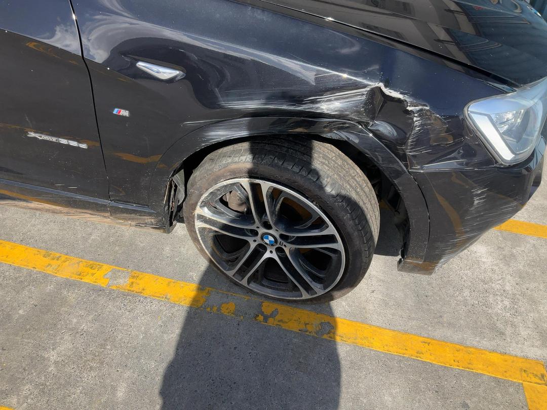 Photo '2' of BMW X3 35D