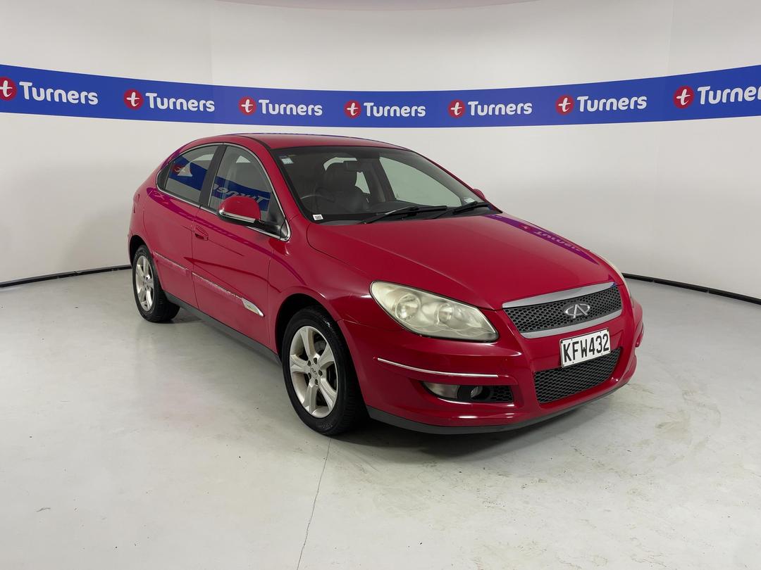 Photo '1' of Chery J3