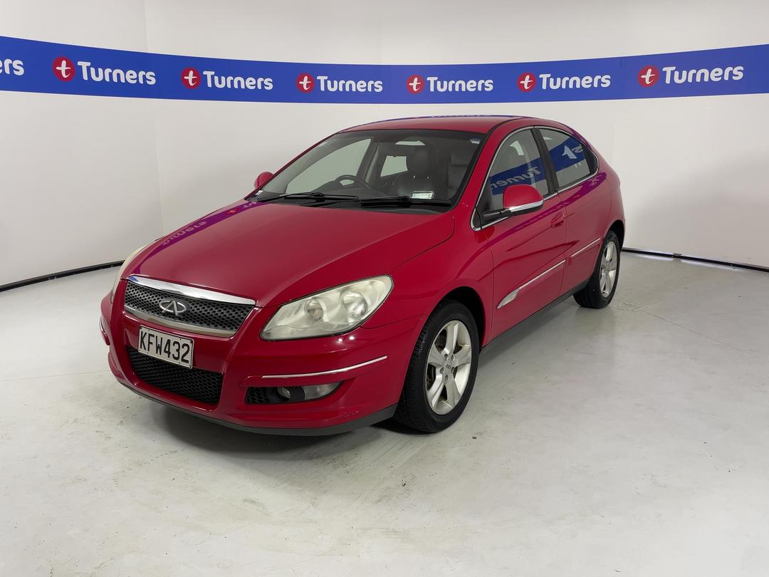 Photo '4' of Chery J3