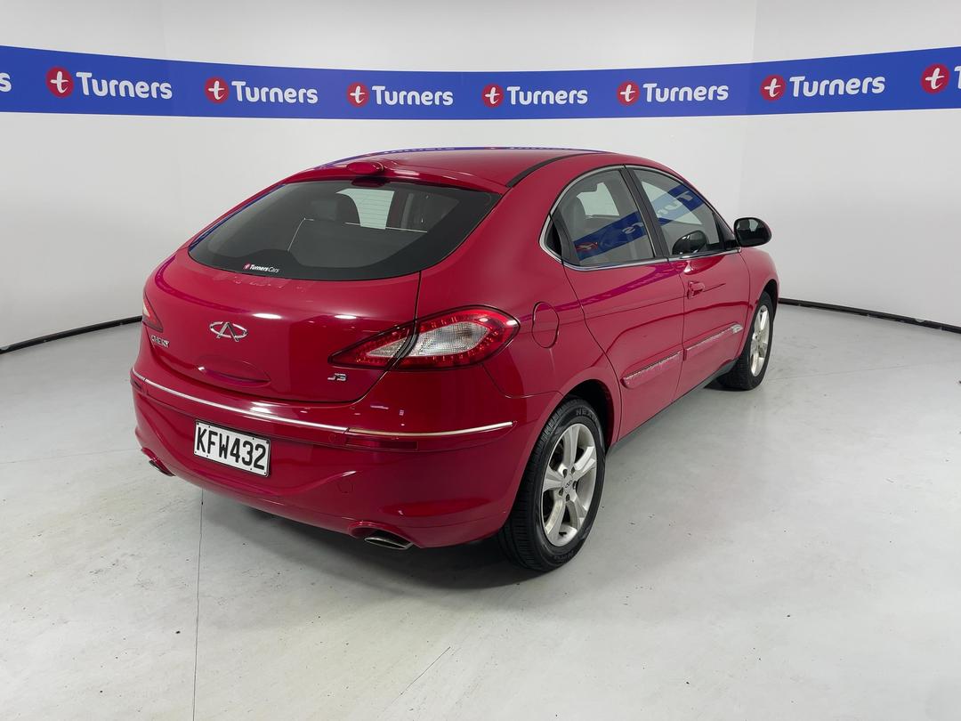 Photo '7' of Chery J3