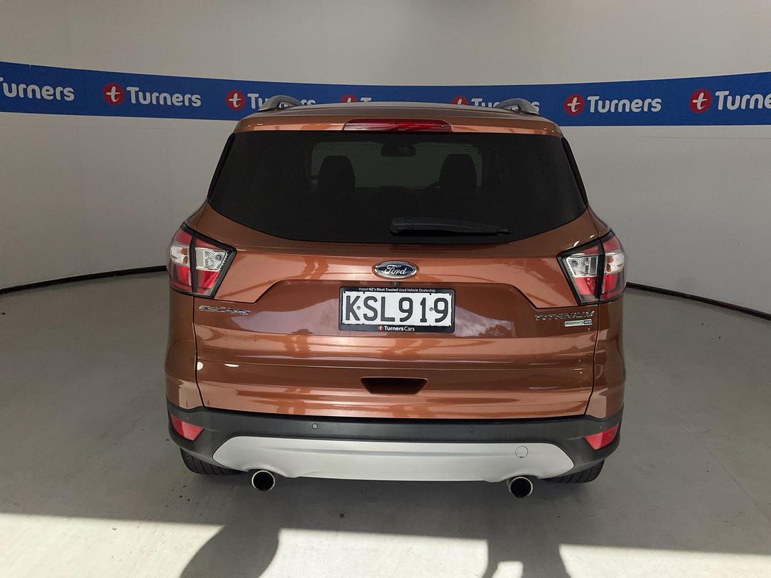 Photo '6' of Ford Escape