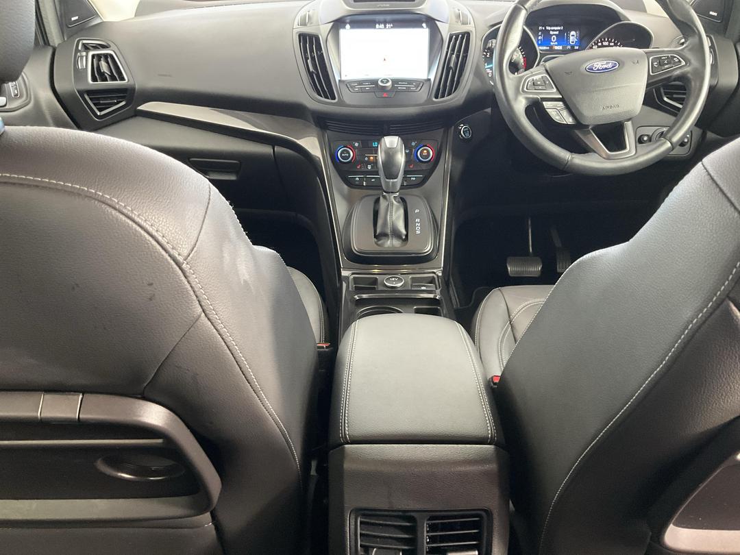 Photo '18' of Ford Escape