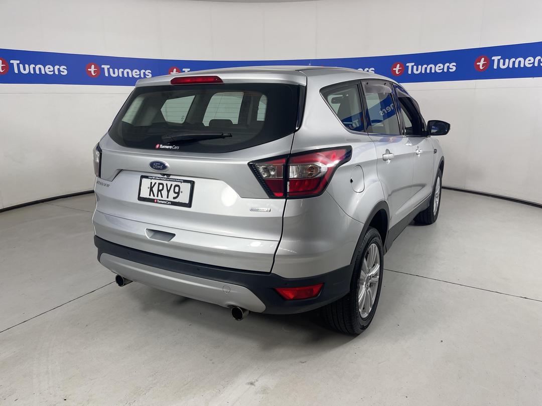 Photo '7' of Ford Escape