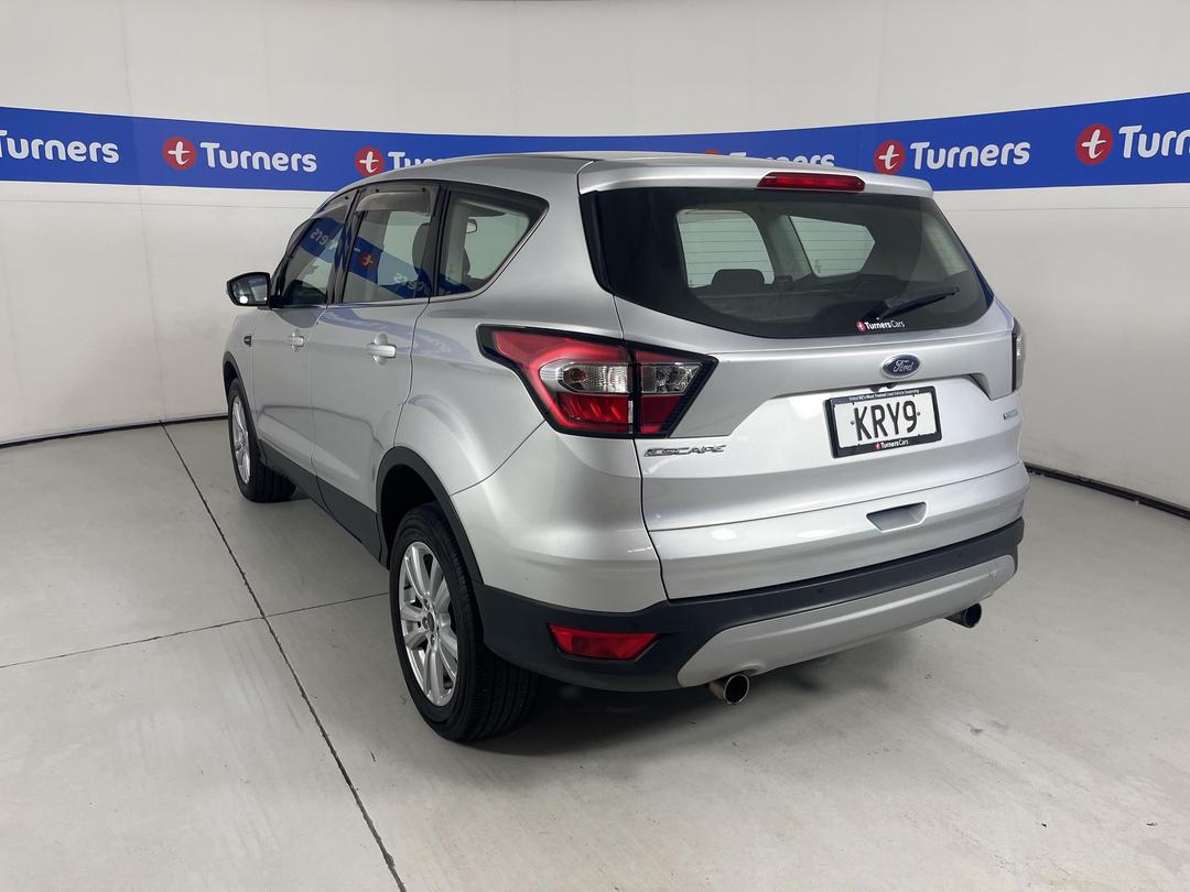 Photo '5' of Ford Escape