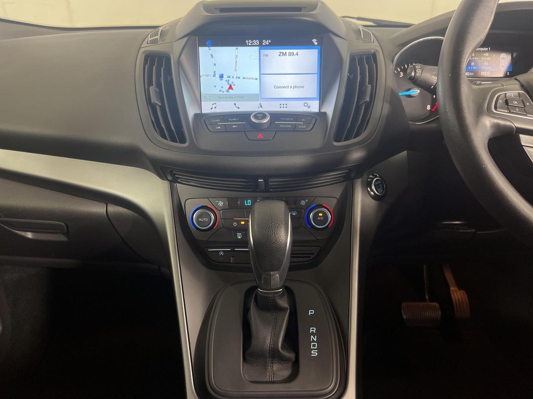 Photo '18' of Ford Escape