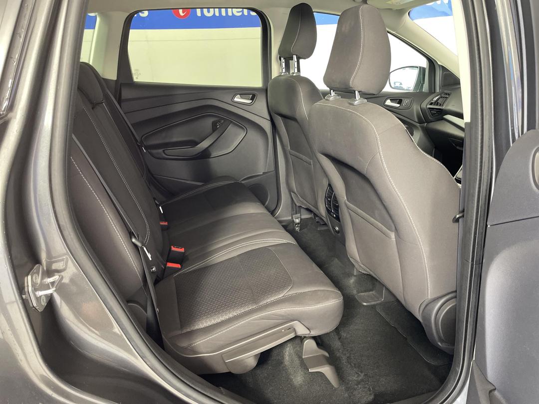 Photo '20' of Ford Escape