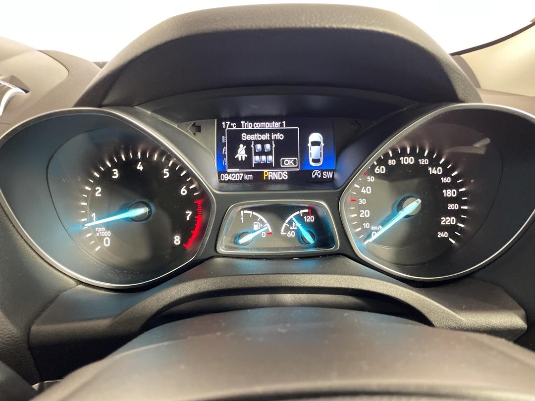 Photo '21' of Ford Escape