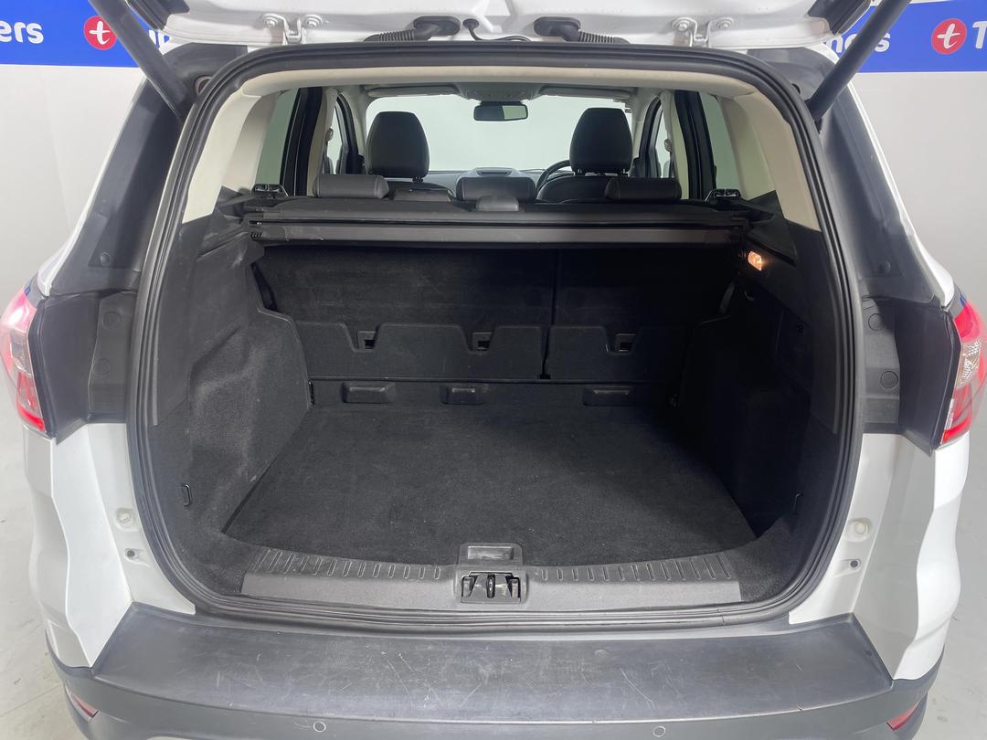 Photo '14' of Ford Escape