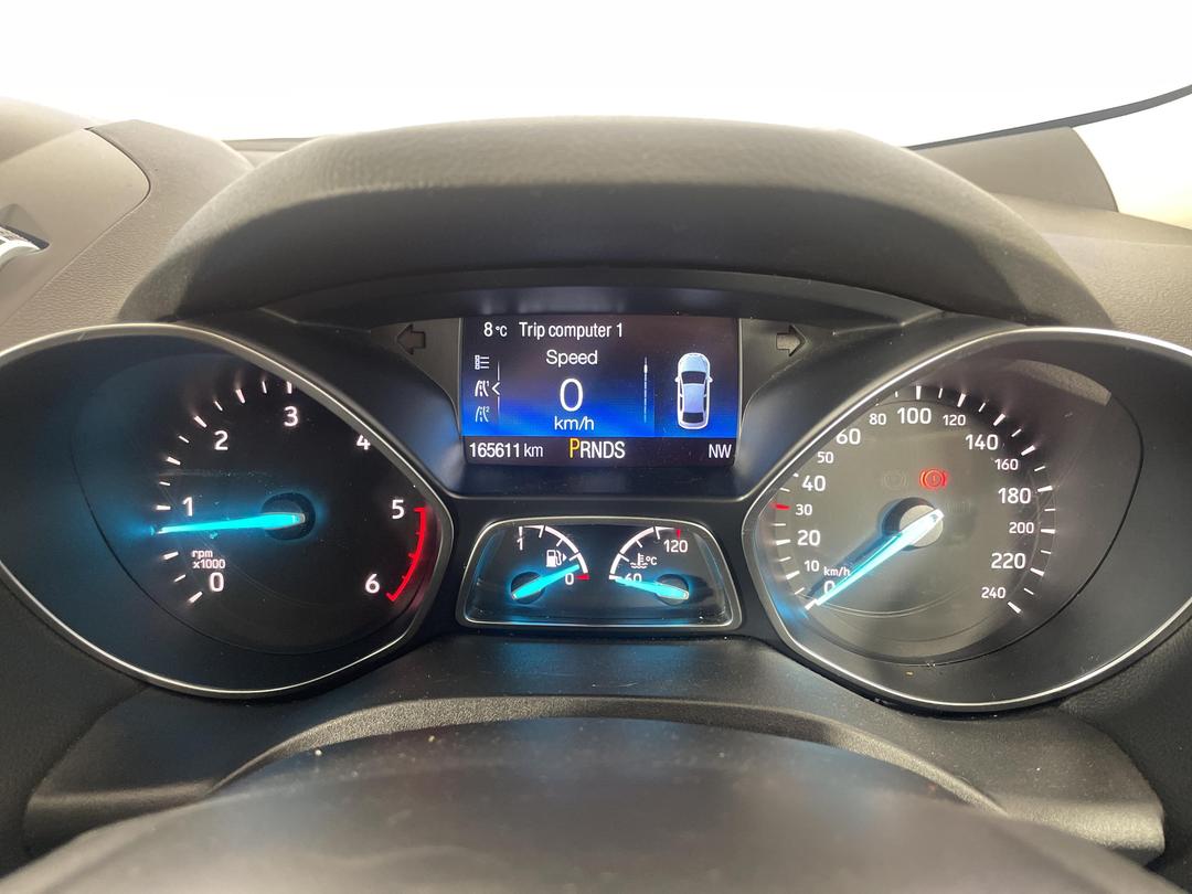 Photo '21' of Ford Escape